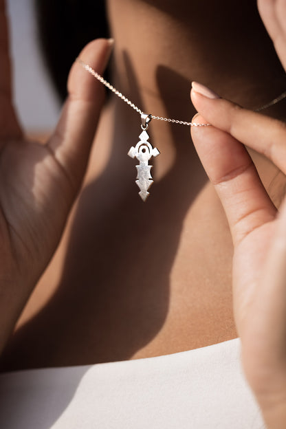 SHIRAZ - LE COLLIER