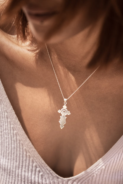 SHIRAZ - LE COLLIER